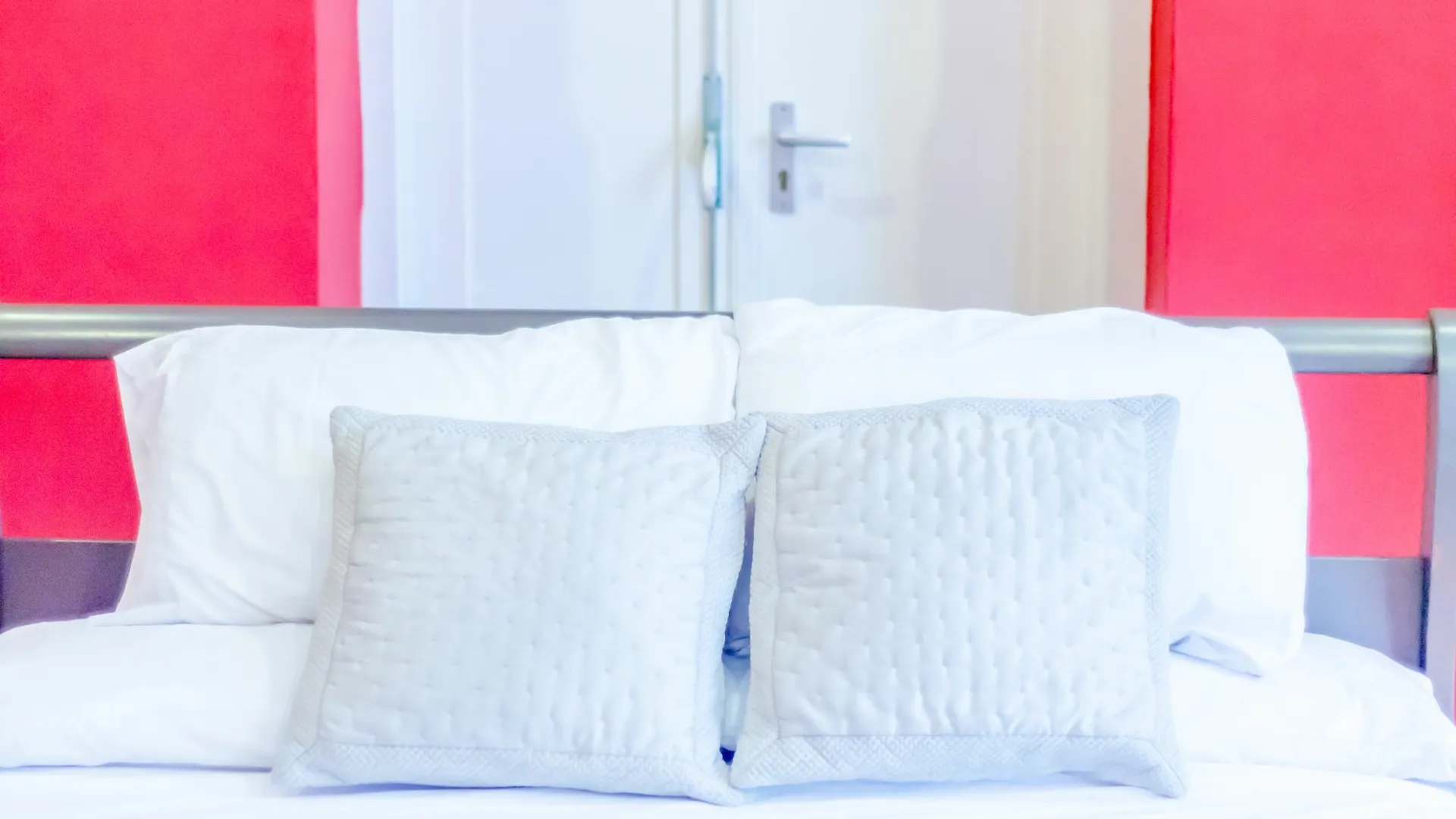 Bario Hotel Willemstad Apartment