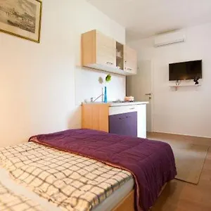 https://studio-apartment-centar-2.splithotels.org