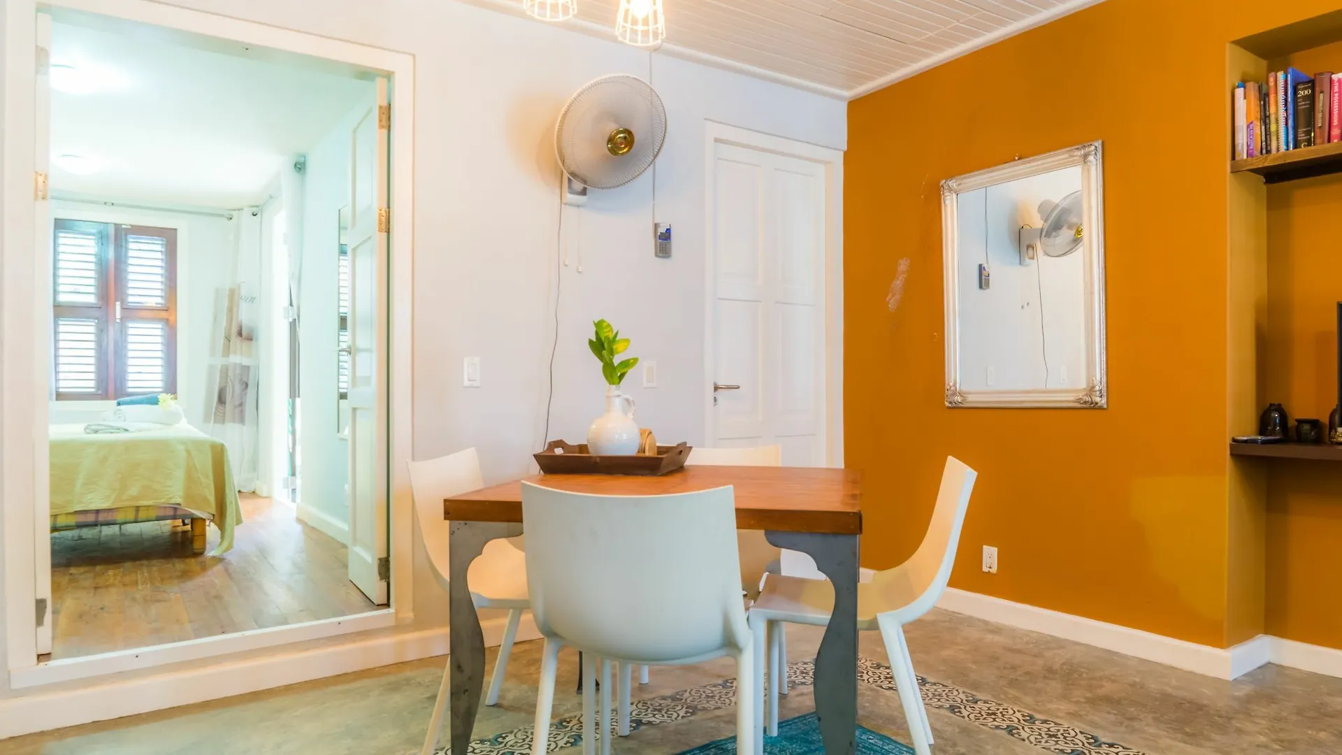 Apartment Bario Hotel Willemstad